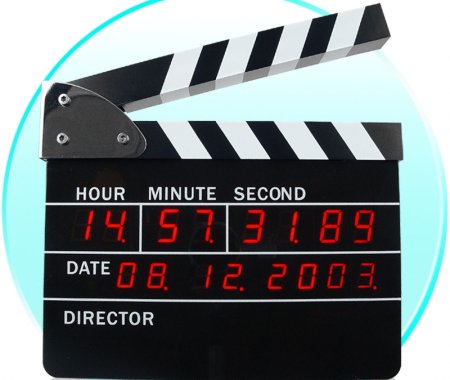 directors-edition-digital-alarm-clock-181207